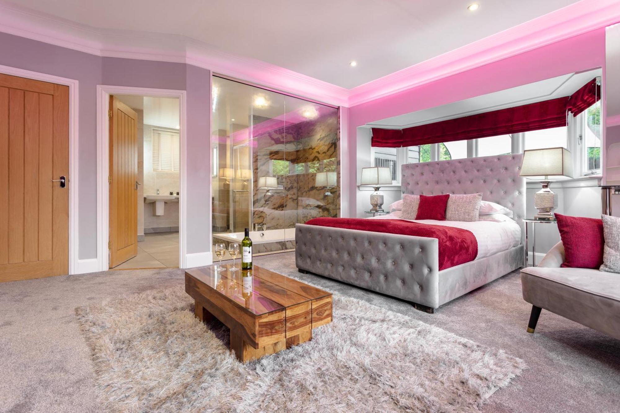 Aphrodites Group - Luxury Hot Tub Suites In Central Lake District! Боунес-он-Уиндермер Экстерьер фото