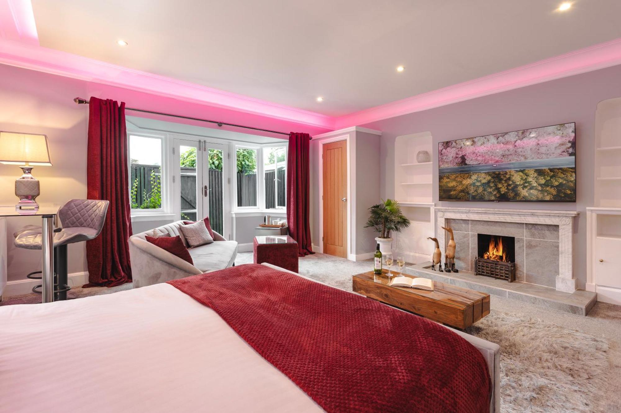 Aphrodites Group - Luxury Hot Tub Suites In Central Lake District! Боунес-он-Уиндермер Экстерьер фото